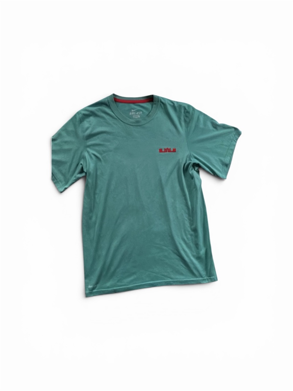 Nike LeBron James tshirt men’s medium
